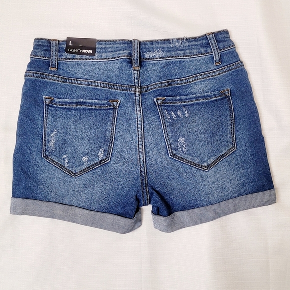 LARGE Cuffed Distressed Denim Blue Jean Shorts NEW - Picture 2 of 8